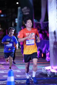 BIB: 3632
                            <button type="button" onclick="openModal(26223064)" class="btn btn-primary btn-sm float-right btn-popup" data-toggle="modal" data-target=".modal-high-quality">
                        <i class="fas fa-shopping-cart"></i> Add to Cart
                    </button>
                                            <button type="button" onclick="isThisMe(26223064, true)" class="btn btn-success btn-sm float-right btn-popup btn-isme hidden" data-toggle="tooltip" data-placement="bottom" title="นี่คือรูปของคุณใช่ไหม คลิกที่นี่เพื่อเอาเข้าอัลบั้ม">
                        <i class="fas fa-plus"></i> Add to album
                    </button>
                    <button type="button" onclick="isThisMe(26223064, false)" class="btn btn-warning btn-sm float-right btn-popup btn-isnotme hidden">
                        <i class="fas fa-ban"></i> Remove from album
                    </button>